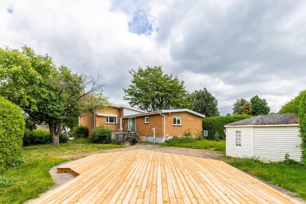 Spacious 4Br House Close To Dt Apartment Brossard Ngoại thất bức ảnh