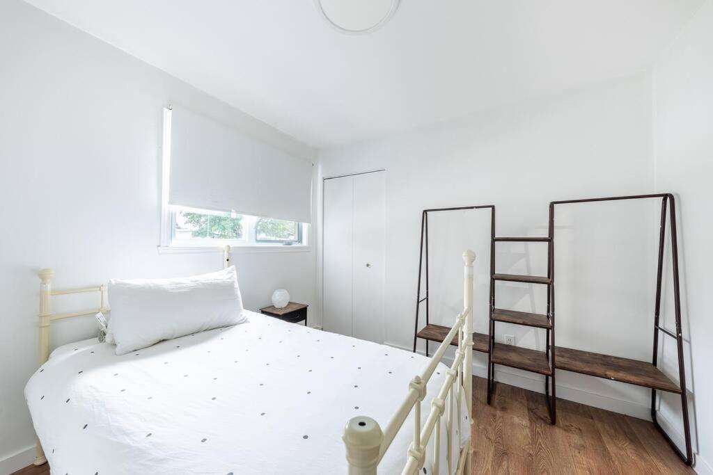 Spacious 4Br House Close To Dt Apartment Brossard Ngoại thất bức ảnh